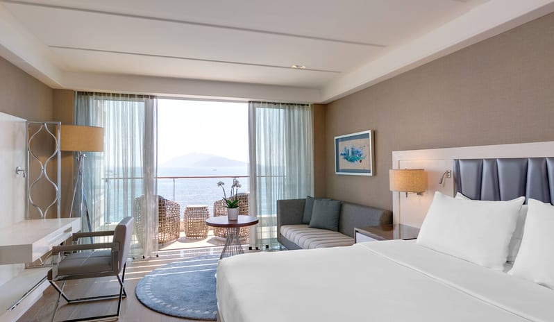 CARESSE HOTEL - DELUXE ROOM SEA VIEW